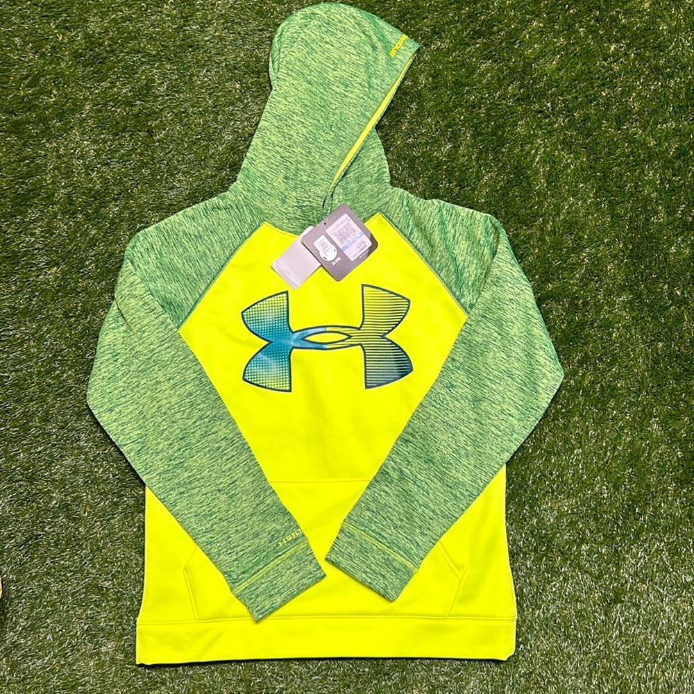 Under Armour boys XL hoodie